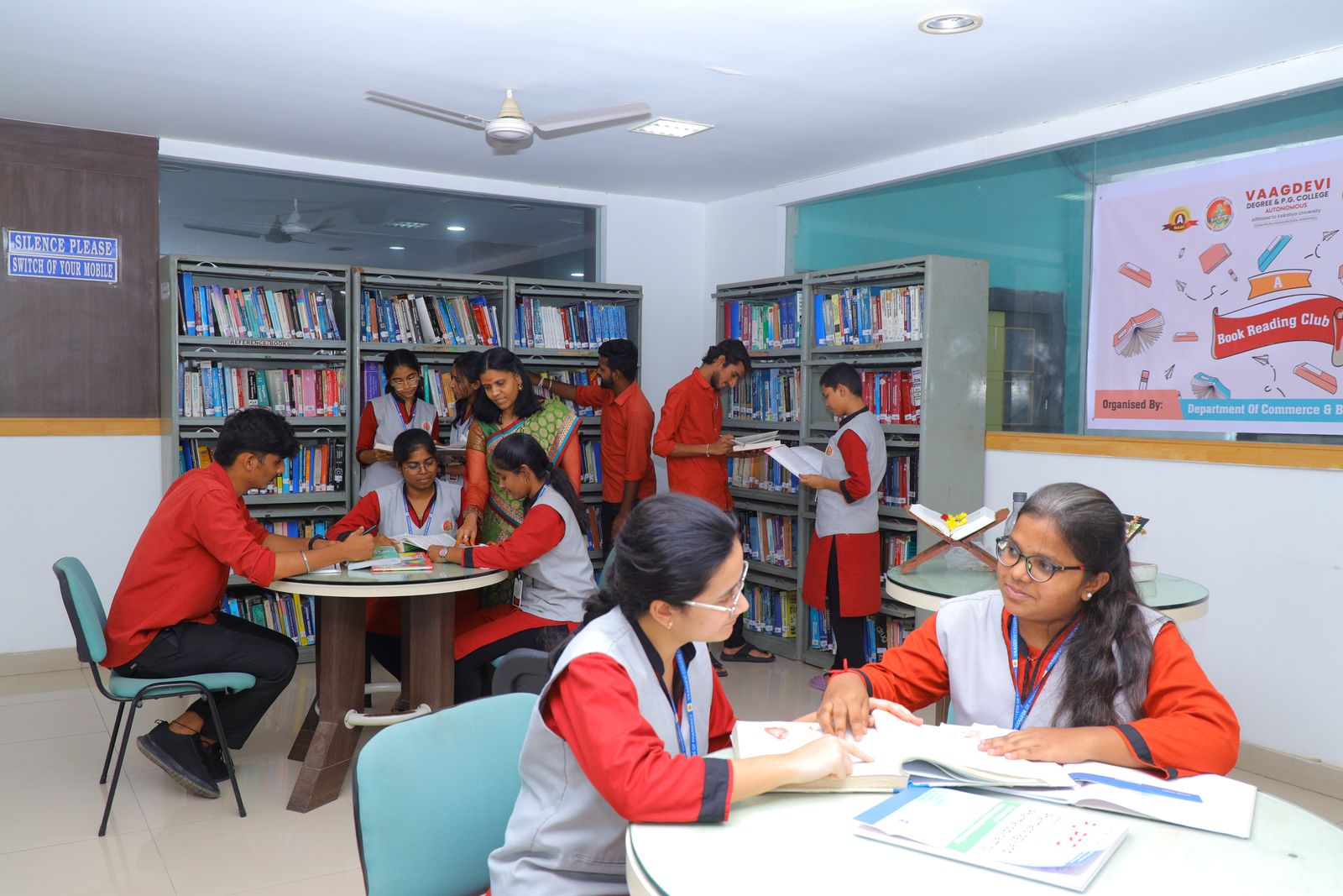 Library Book Reading Club session