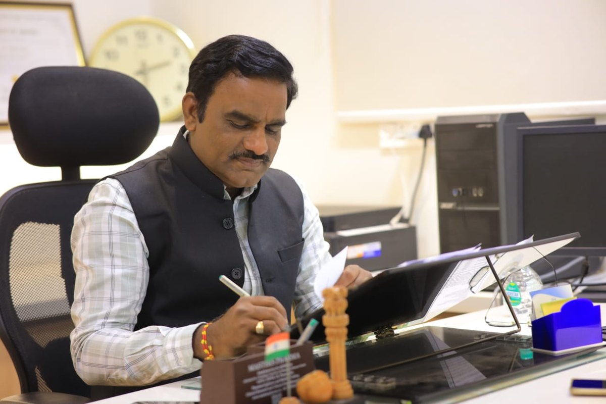 Dr. Karka Srinivas Reddy at the Principal's office